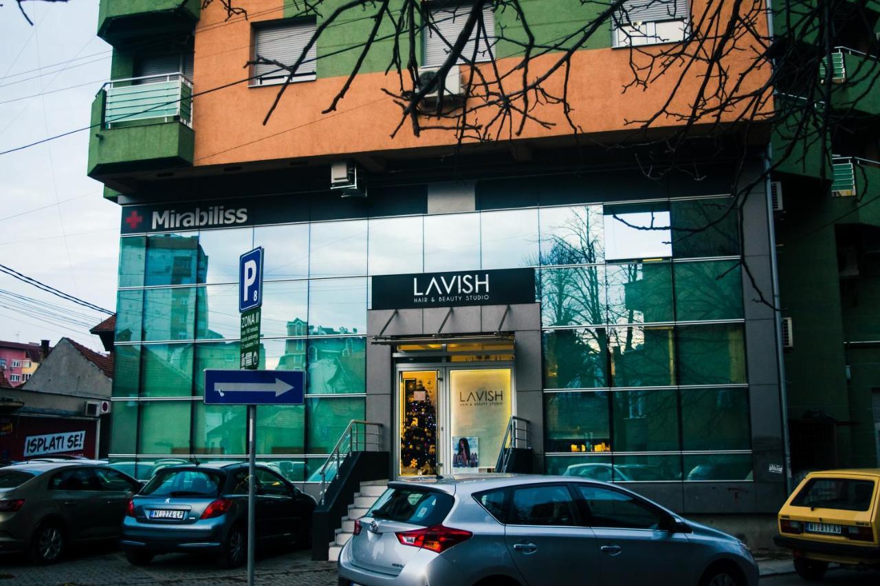 Apartment Aleksija Ni Esterno foto