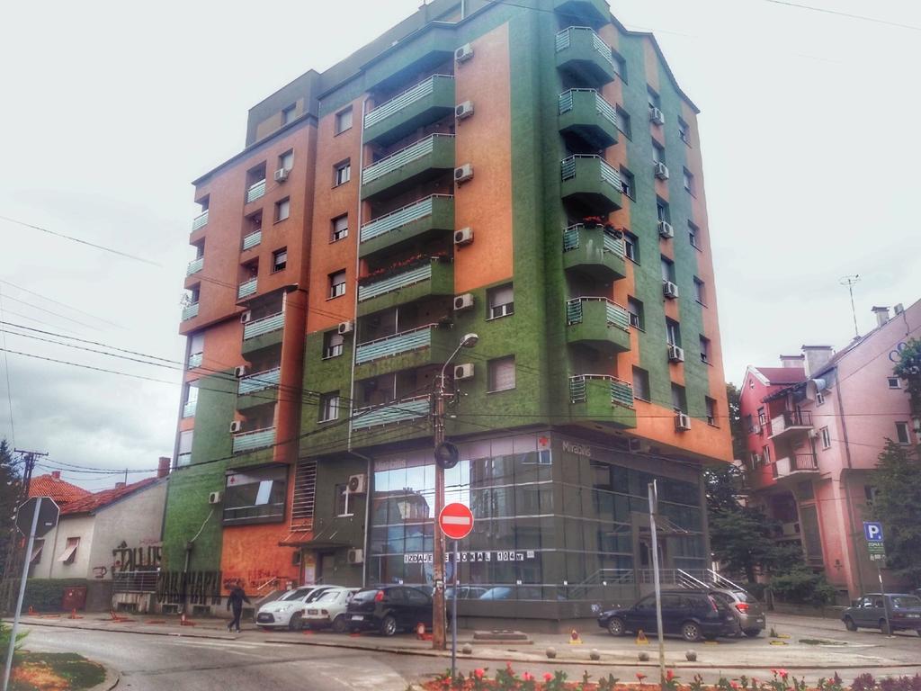 Apartment Aleksija Ni Esterno foto