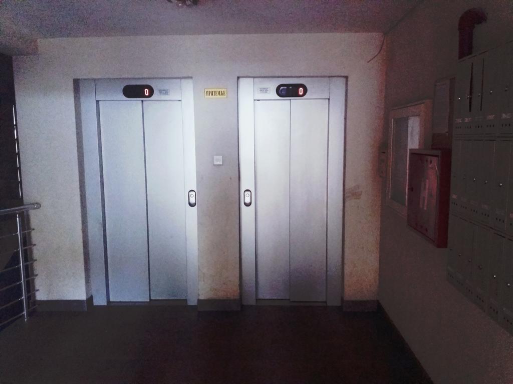 Apartment Aleksija Ni Esterno foto